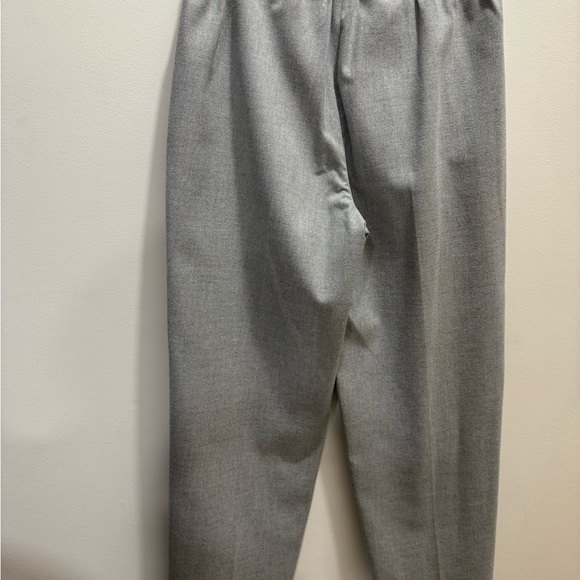 BABATON soft grey slack, pleated, pockets size Medium - Picture 3 of 5